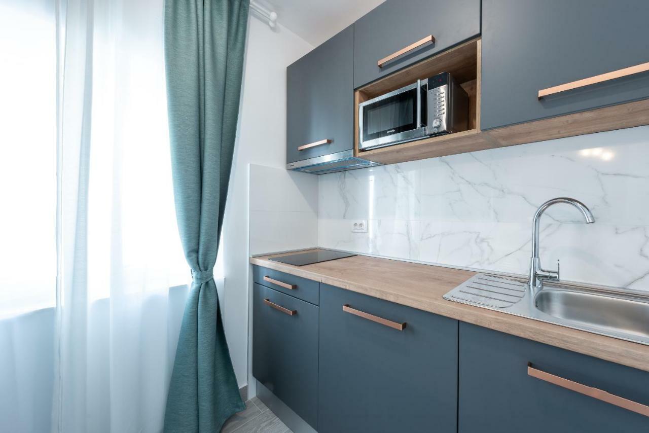 Mimoza 3*